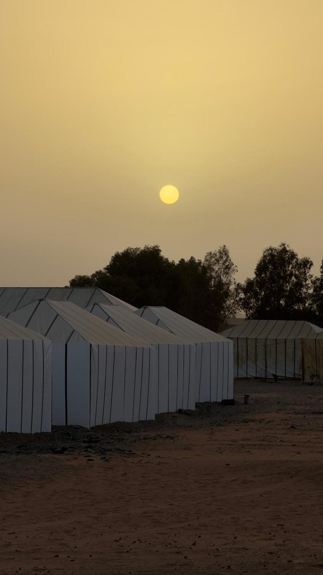 Royal Sands Camp Merzouga Ngoại thất bức ảnh