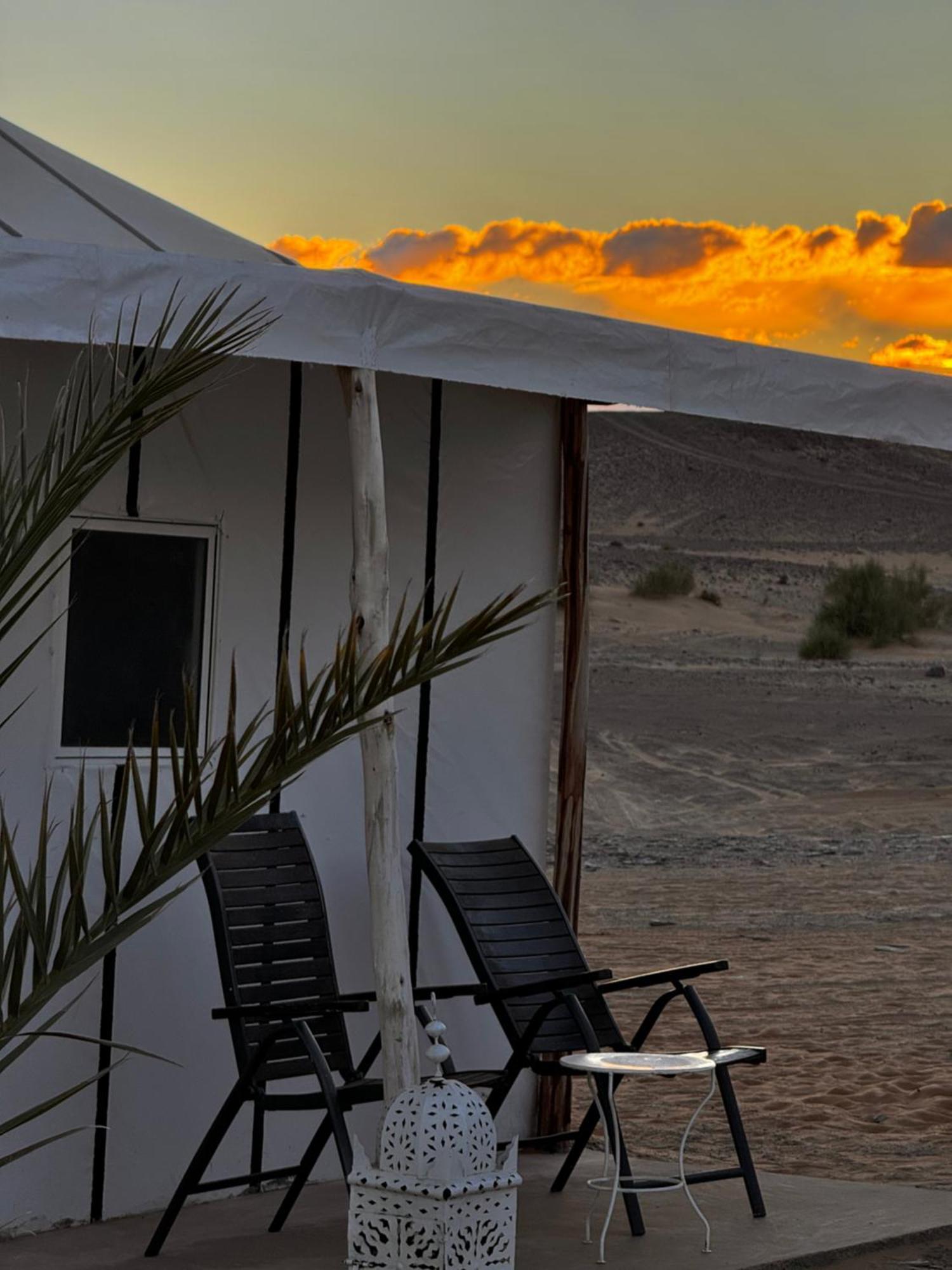 Royal Sands Camp Merzouga Ngoại thất bức ảnh
